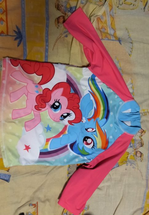 Кофта на девочку