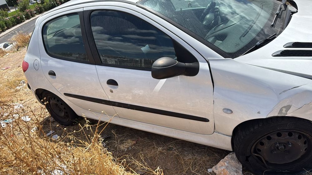 Peugeot 206 - 2000