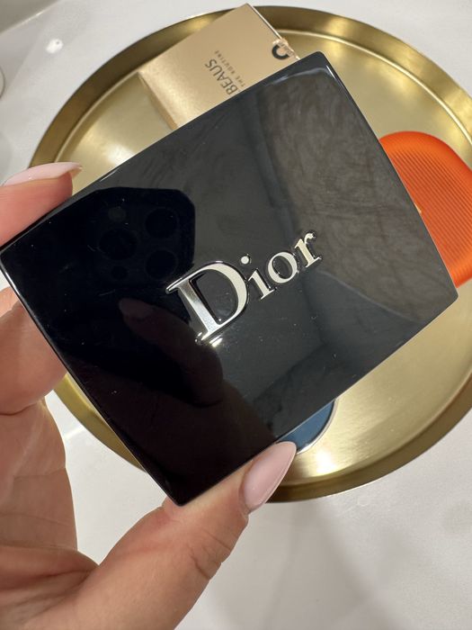 Халявна пропозиція  .Три штуки за супер  ціною