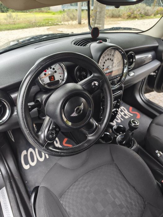 Mini Cuper s 1600cc com 184 cavalos