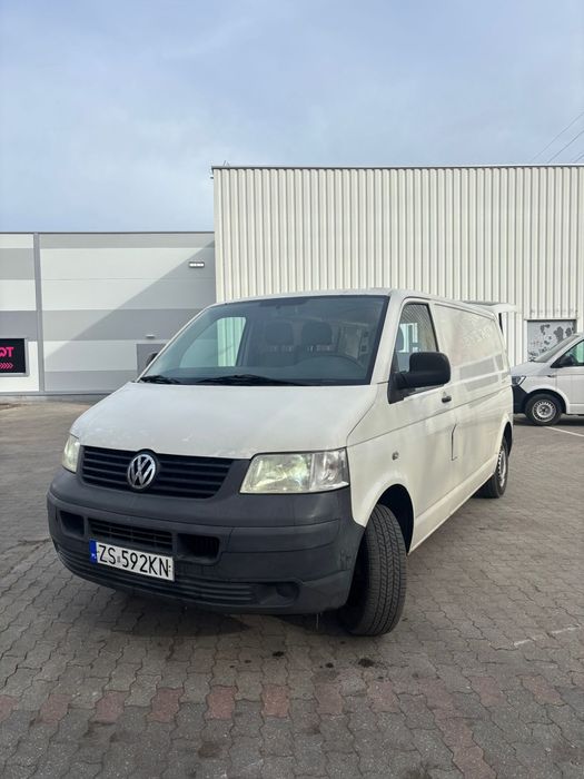 VW Transporter Long T5