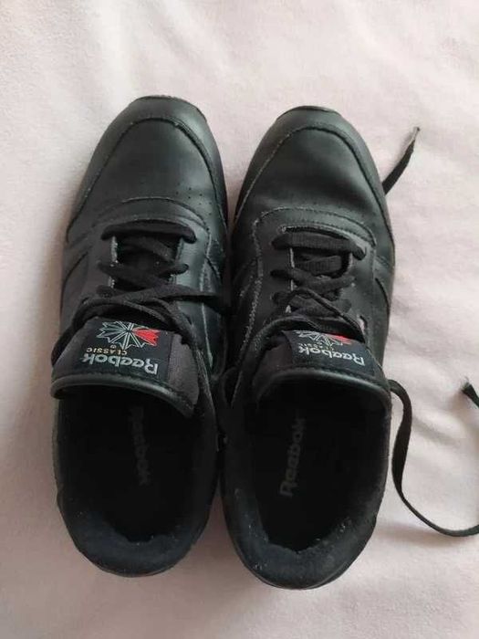 Buty Reebok skórzane półbuty r. 38