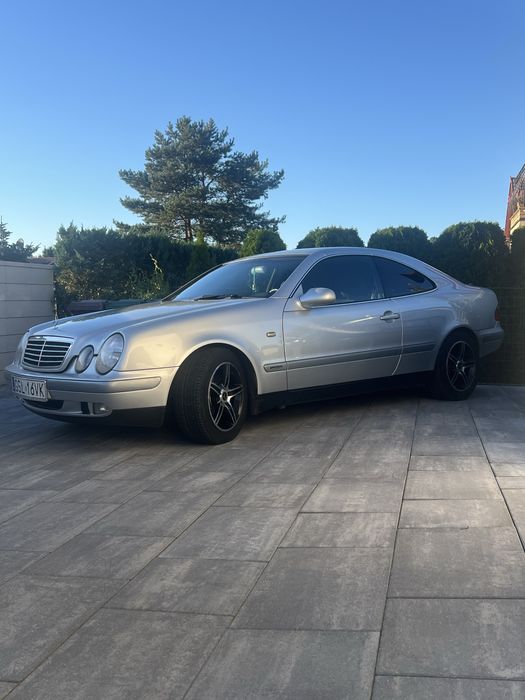 Mercedes-Benz Klasa CLK