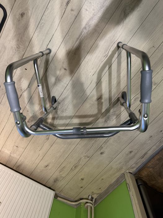 Balkonik skladany na duzych kołach