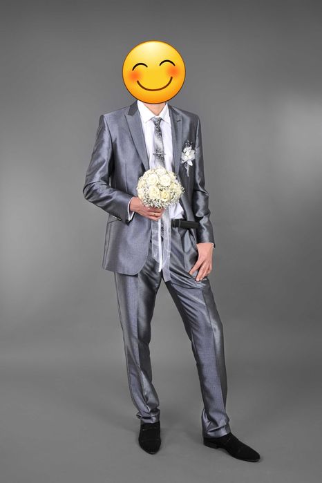 Чоловічий костюм