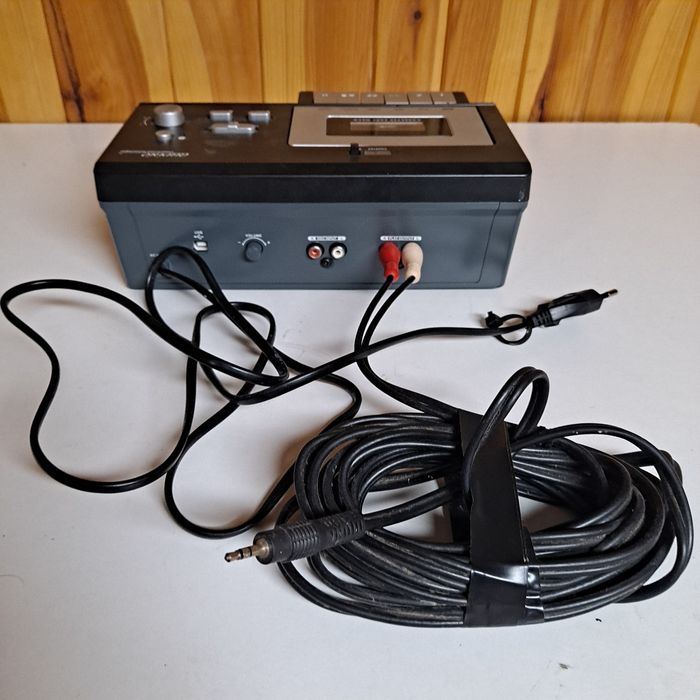 Klasyczny odtwarzacz kaset Auvisio – idealny dla miłośników retro i ko