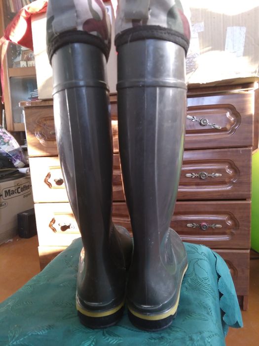 Чоботи гумові чоловічі