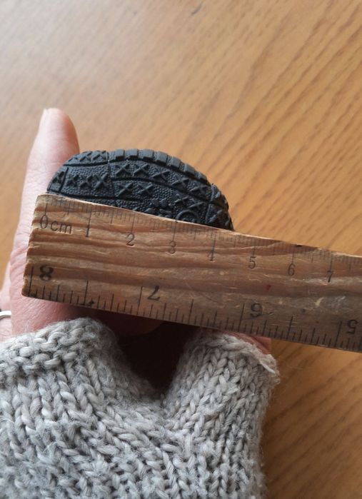 Продам сапожки для маленьких пород собак