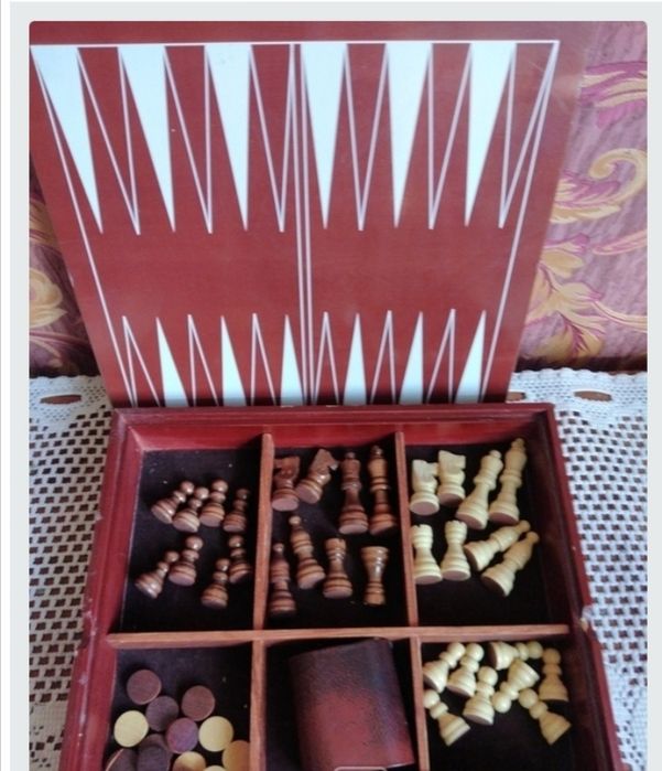 Шахматы - нарды.