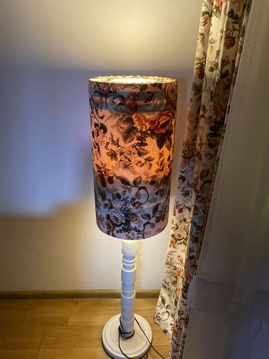 Zestaw do jadalni stół i 4 krzesła