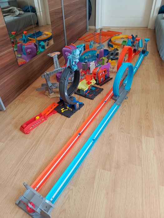 Zestawy hot wheels
