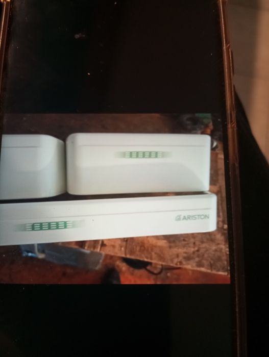 Полки холодильника ariston