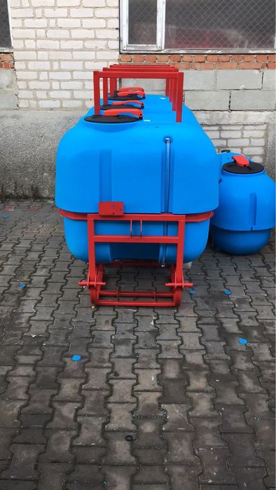 Навісний оприскувач, оприскувач, обприскувач польський