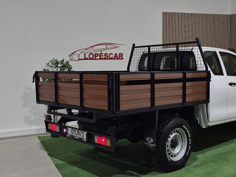 Toyota Hilux 2.4 D-4D - 2018 | GARANTIA | NACIONAL - 3 LUG