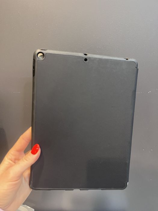 Чехол Uniq iPad Air 2019 Transform