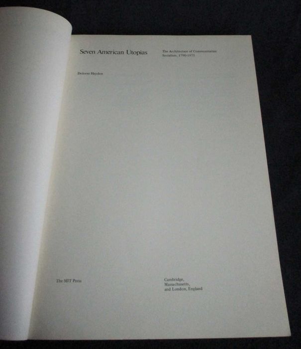 Livro Seven American Utopias Architecture of Communitarian Socialism