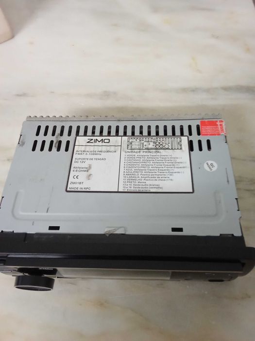 Auto radio Zimo.