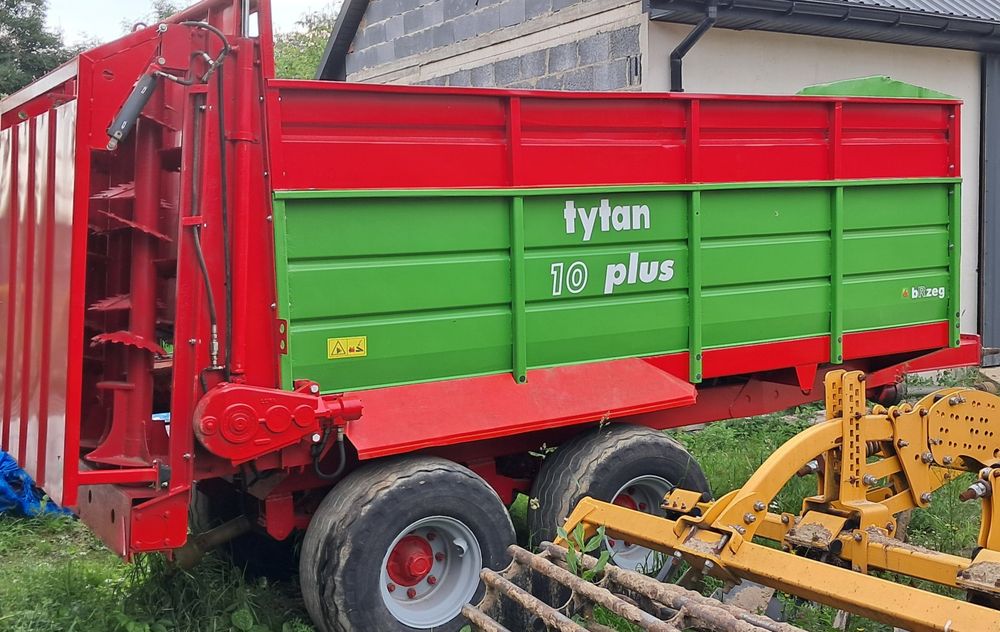 Rozrzutnik obornika unia tytan 10 plus