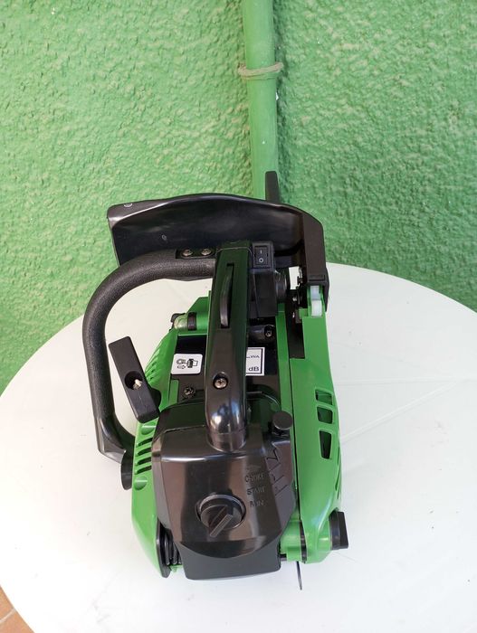 Motoserra podadora Mader