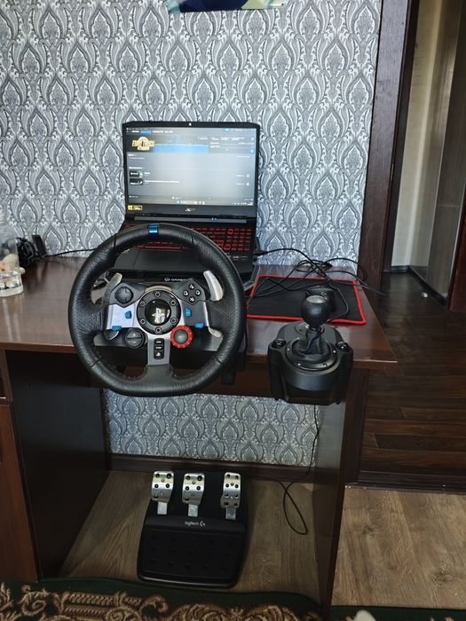 Ігровий руль Logitech G29 Driving Force