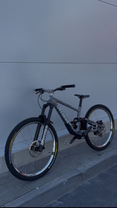 Specialized Enduro 2024 | ZEB Ultimate | SRAM AXS | Code RS | Hope Pro 5
