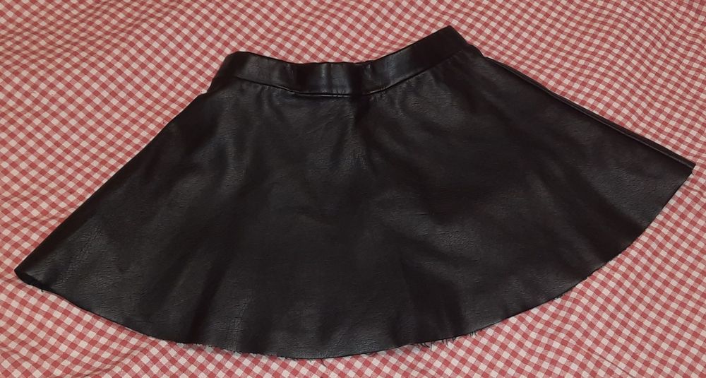 Юбка б/у для дівчинки 5-6 років