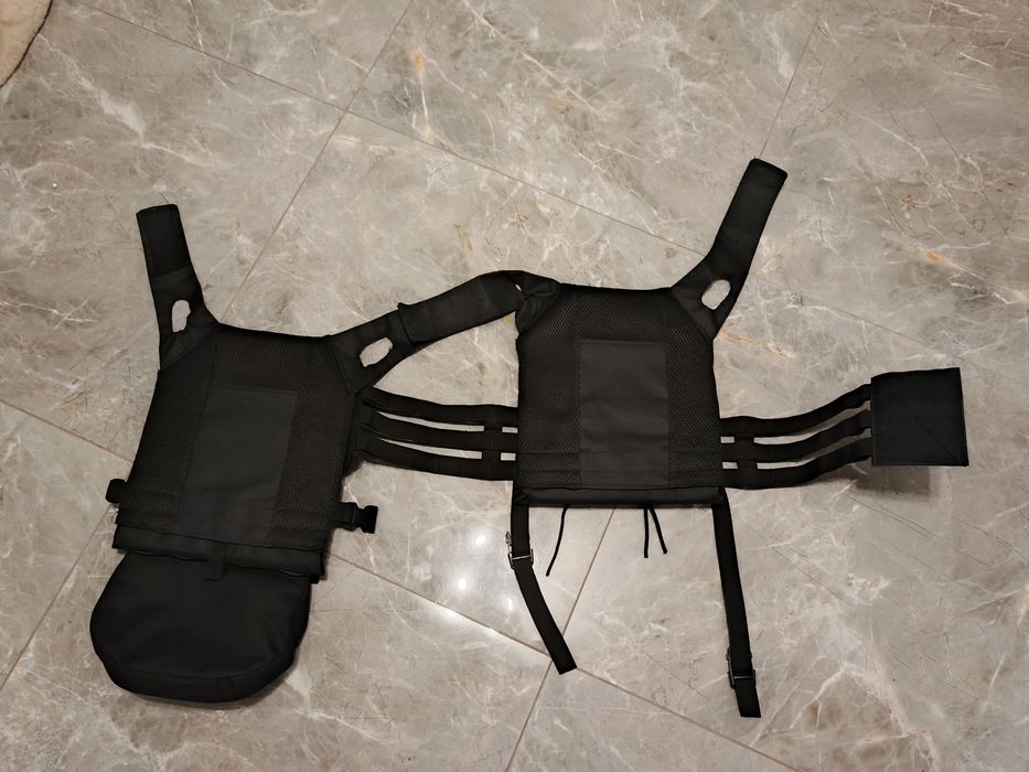 Czarna kamizelka taktyczna plate carrier