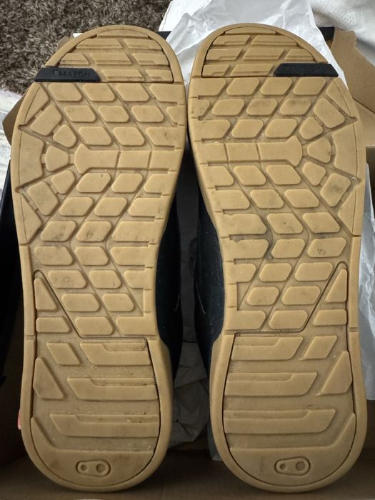 Tennis Crank Brothers Stamp flat