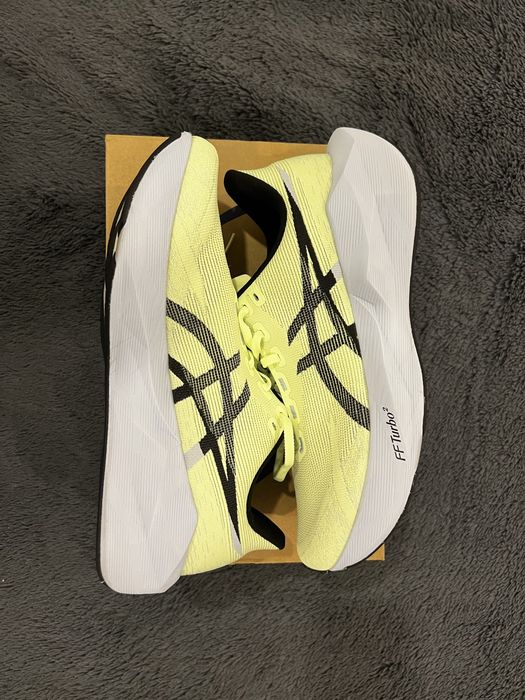 Asics Novablast 6