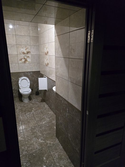 Здається в оренду приміщення 200м.кв.