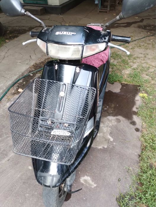 Продам скутер suzuki address