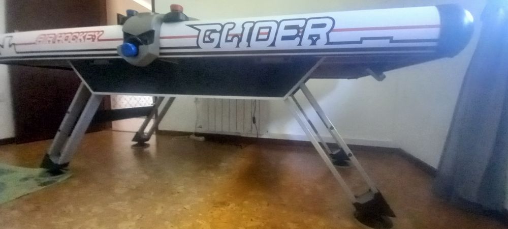 A mesa de e air hockey Buffalo G como nova