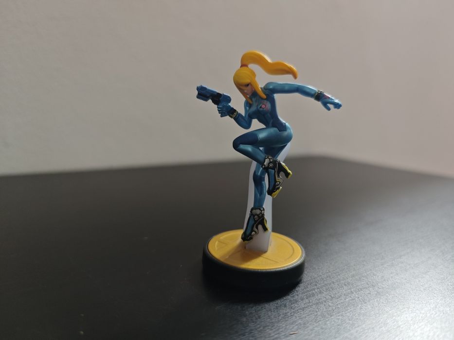 Amiibo Super Smash Bros Zero Suit Samus