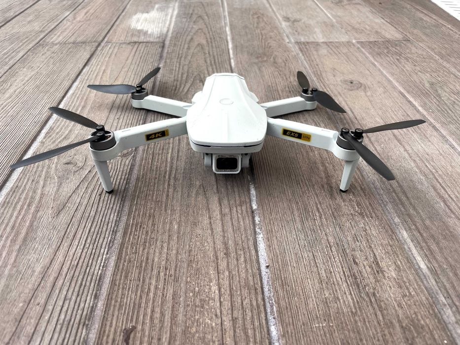 Drone Eachine EX5 em perfeita condição