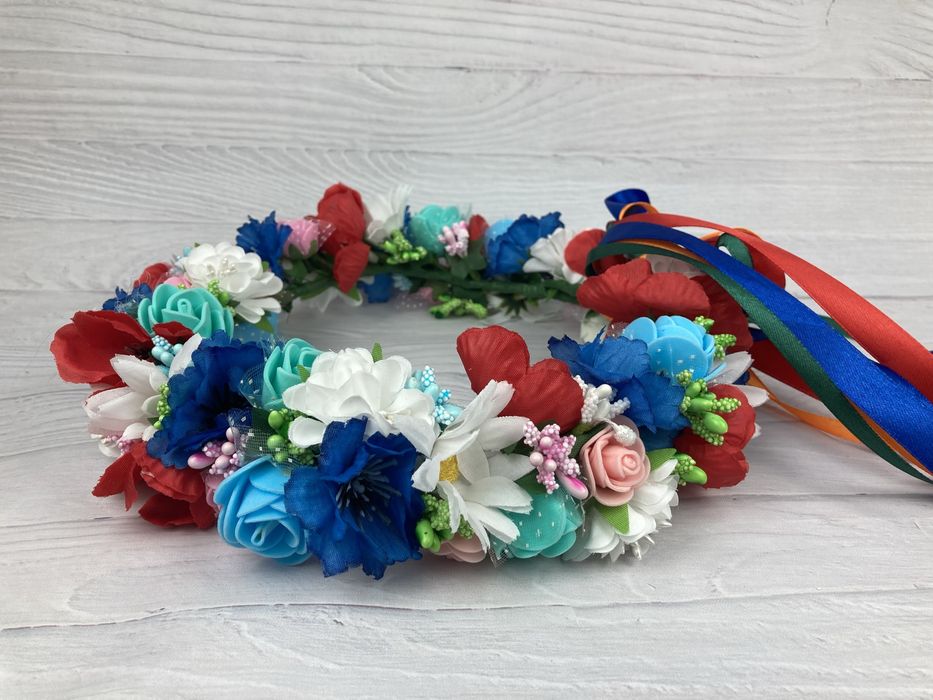 Wianek z polnych kwiatów