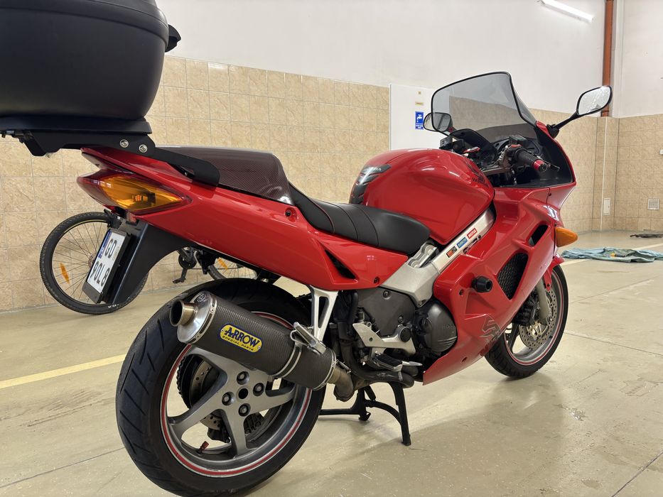 Honda vfr 800 fi