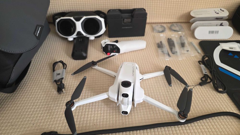 Antigravity A1 (Explorer Bundle)  como novo com fatura FNAC + extras