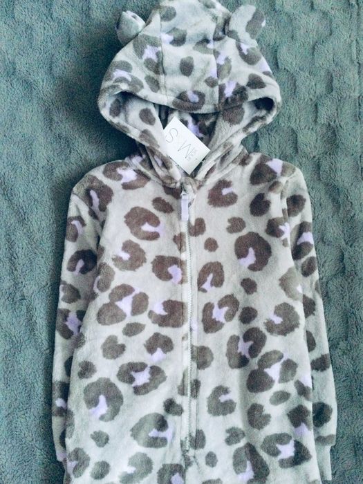7-8 р Marks&Spencer флісовий кігурумі, піжама ,  Анімалістичний