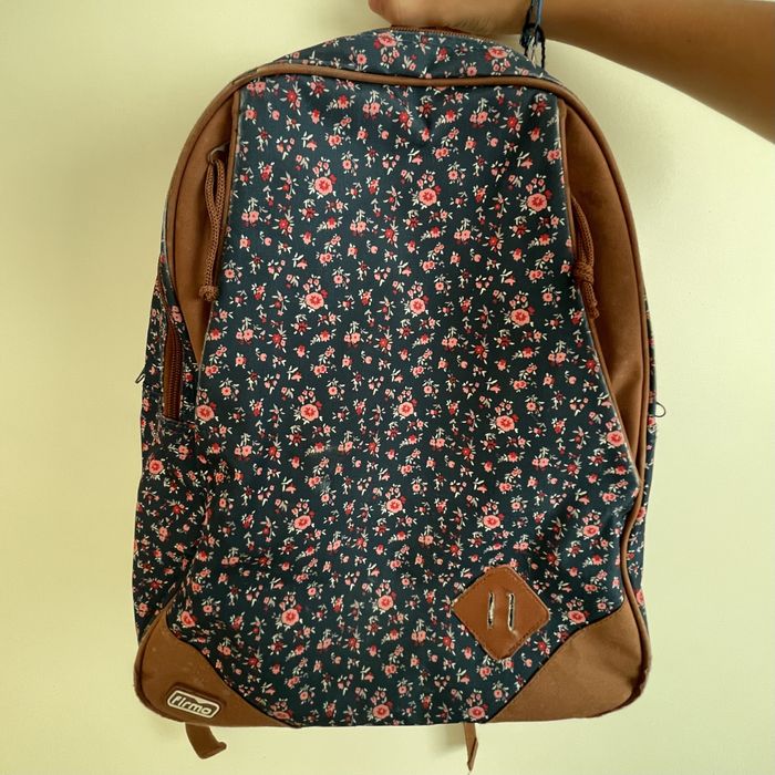 mochila escola flores com adaptação para rodinhas