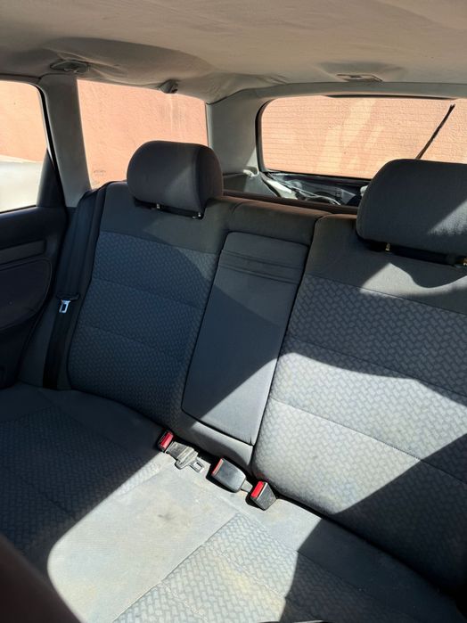 Audi a4 1.9 vp 110 — photo 5