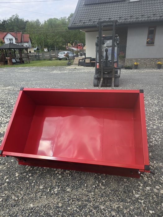 Wzmacniana skrzynia z kiperem hydraulicznym- producent
