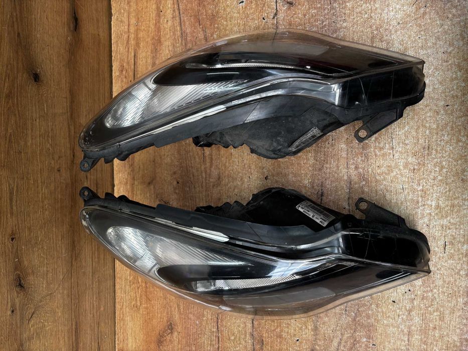 Lampa przednia lewa prawa Opel Corsa D lift