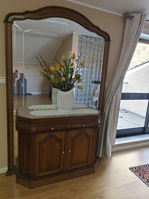 Sapateira com espelho