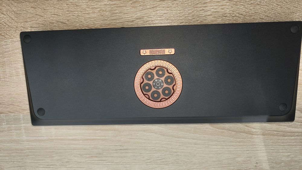 Magnum 65 klawiatura