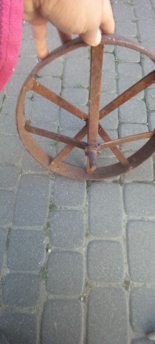 Koło do taczki stalowe