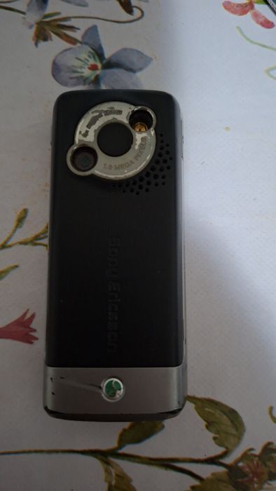 Telefon komórkowy Sony Ericsson K510i