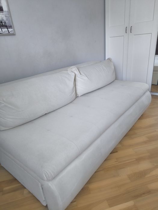 Sofa z funkcją spania, rozkładana z pojemnikiem na pościel 150x200