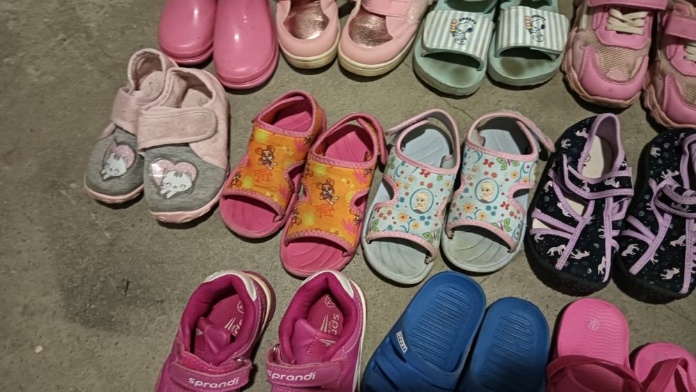 Sprzedam buty dziecięce