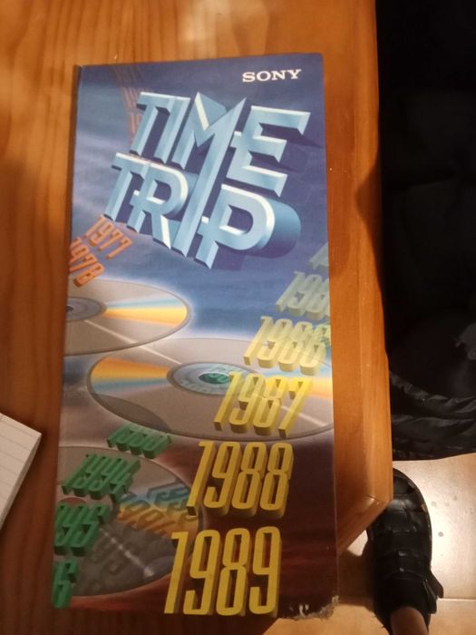 CDs 70s 80s 90s  musica pop estrangeira