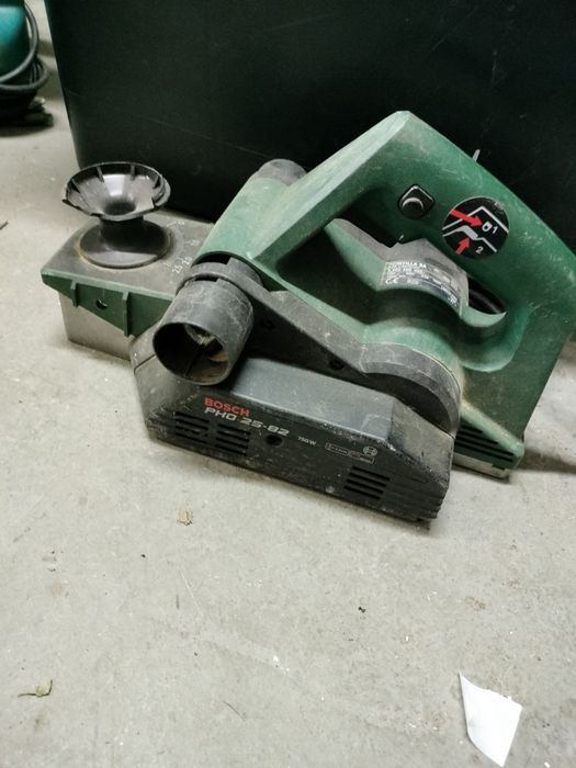 Strug elektryczny Bosch PHO 25-82